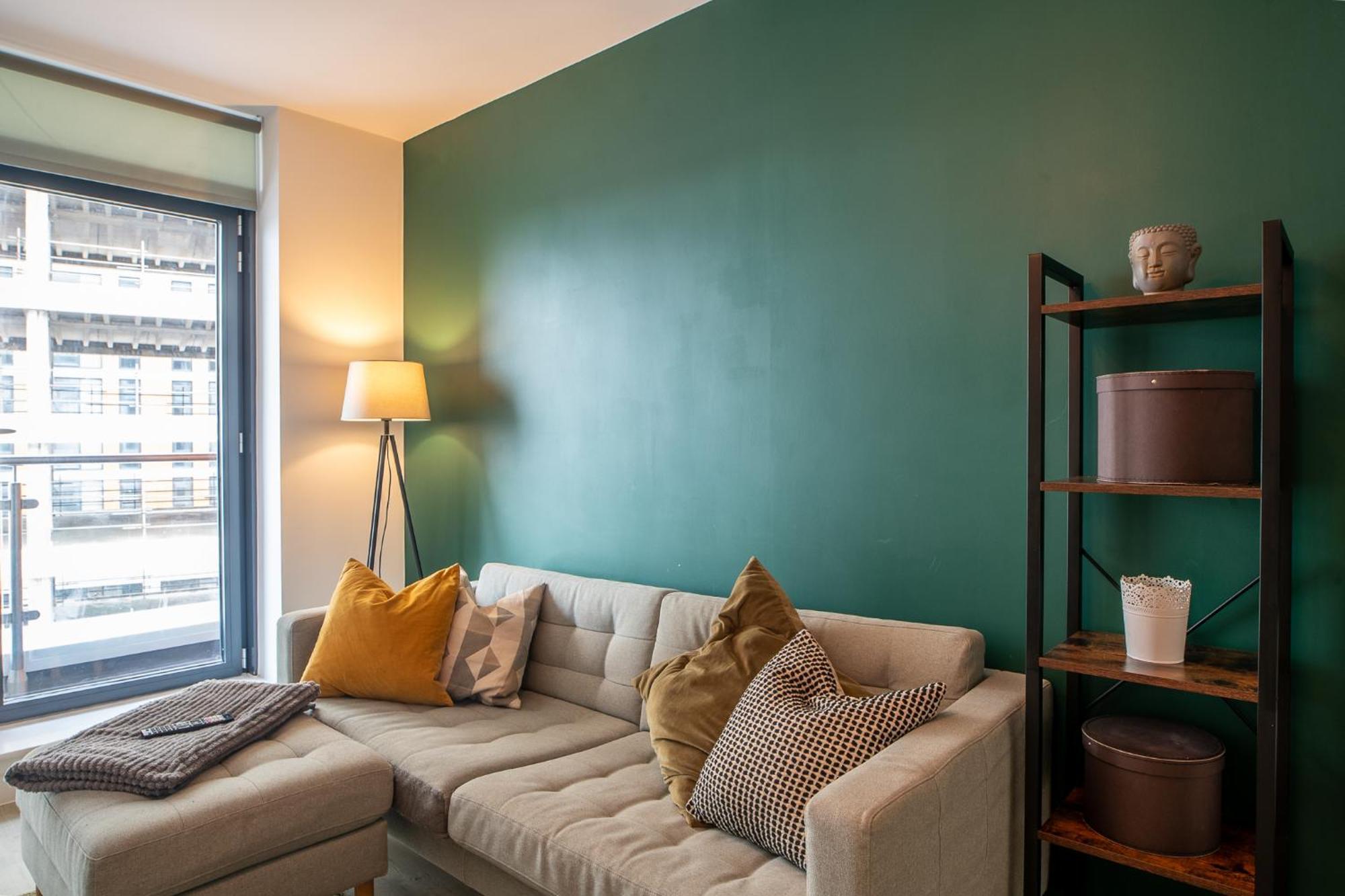 Modern And Spacious Apartment In Salford Quays Μάντσεστερ Εξωτερικό φωτογραφία